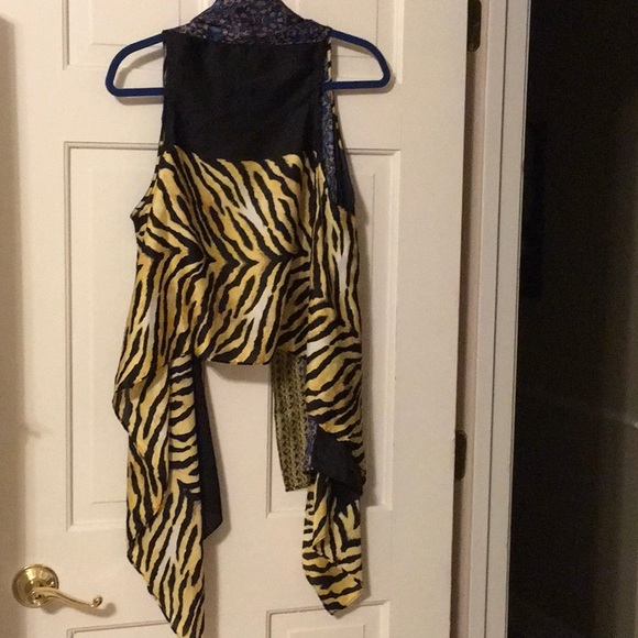 EUC, IMAN REVERSIBLE VEST,Tiger print & BLACK COLOR,SIZE M/L, GORGEOUS!Size M/L - Picture 4 of 4